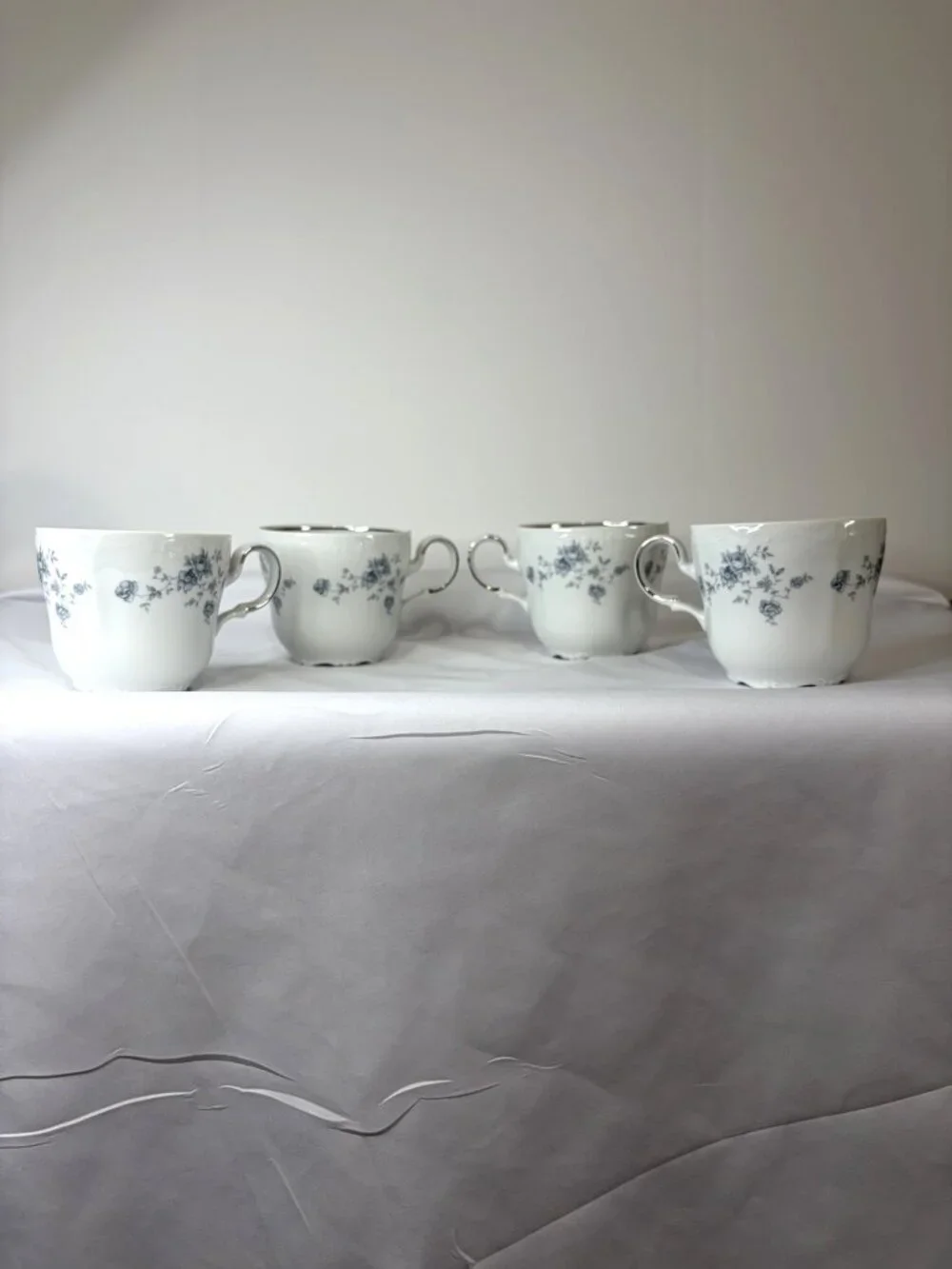 Vintage Johann Haviland‎ Blue Garland Cups Set of 4 Bavaria Germany Floral Tea